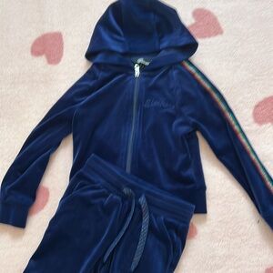 Sketchers 3T velour set